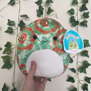 Winifred the Chameleon Lizard 7.5" Squishmallow